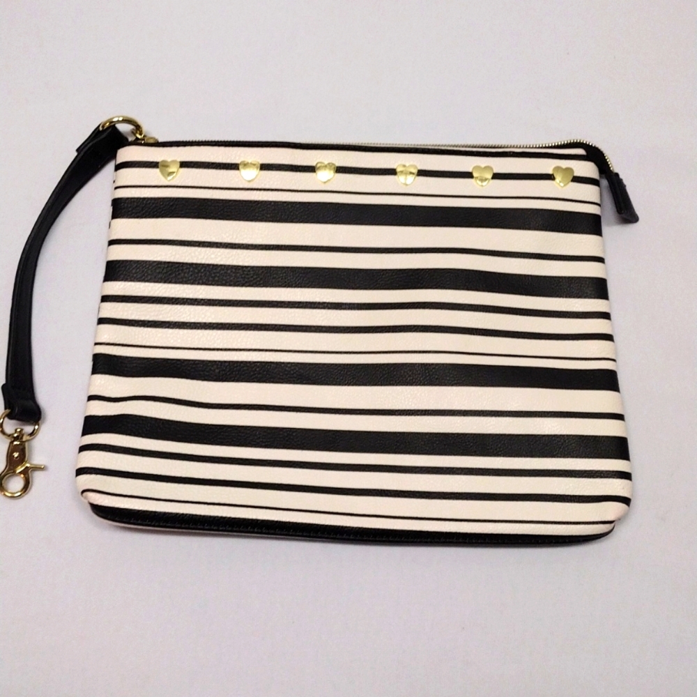 XOX Betsey Johnson Black & White Stripes Golden Hearts Clutch Wristlet